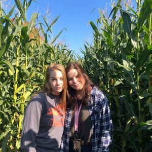 Meet your Posher, Maiya